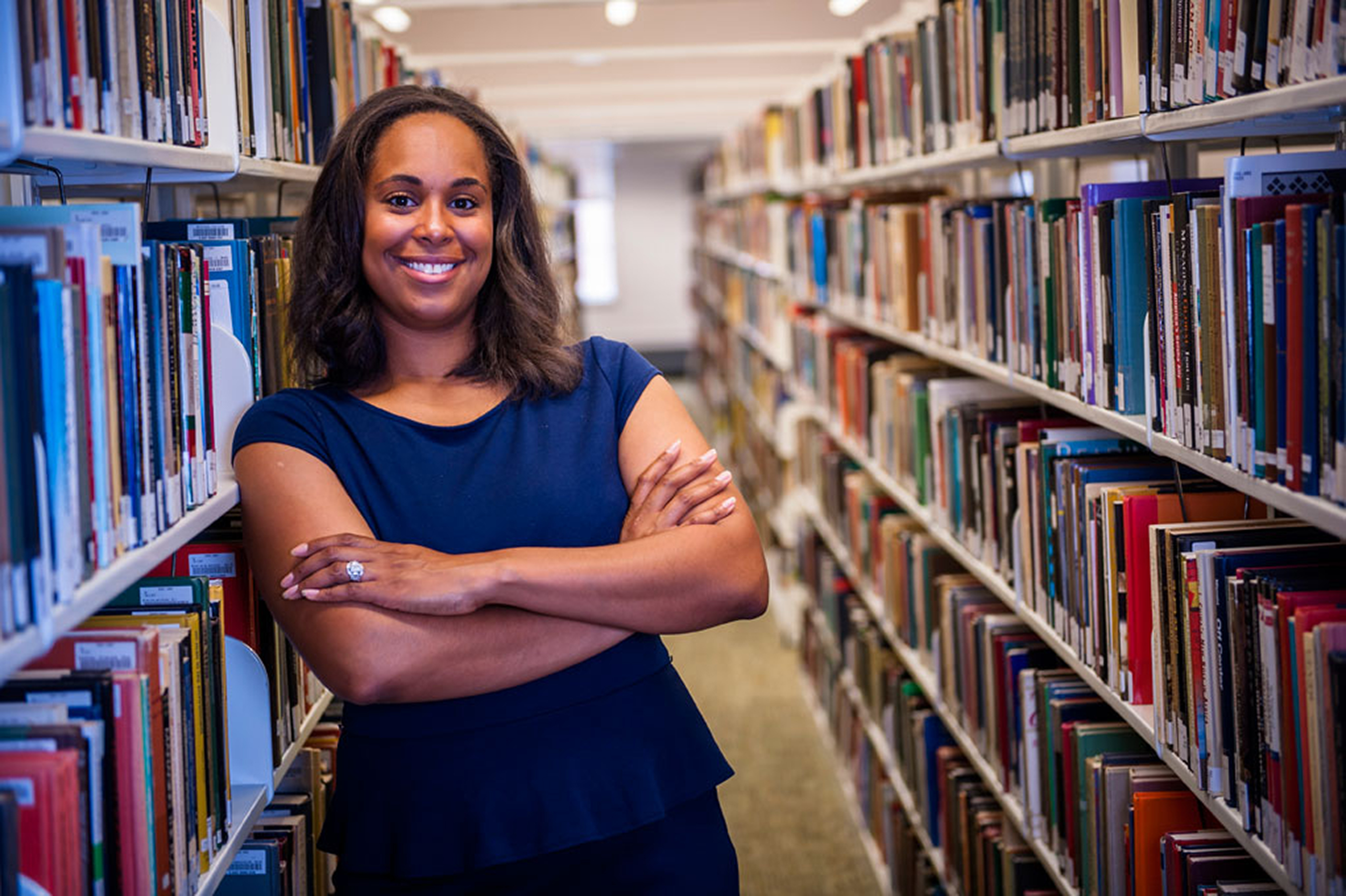 Grad student in Hoover Library.