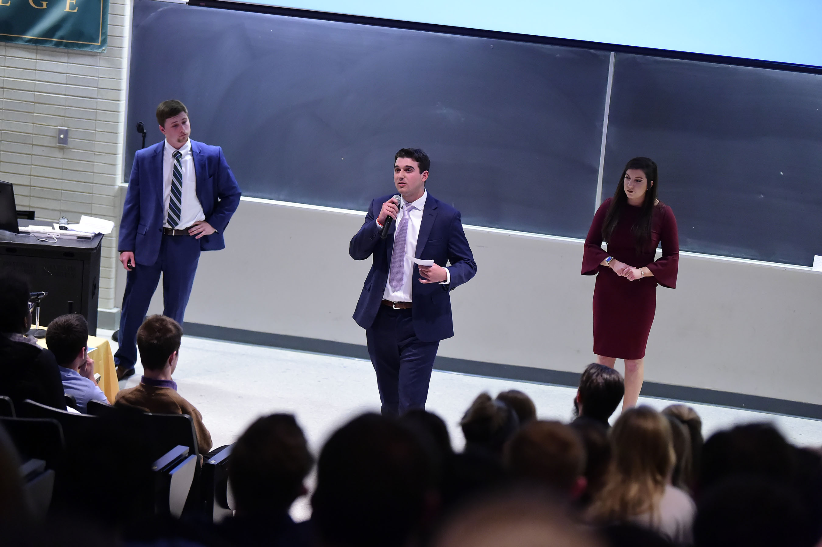 Students presenting for Innovation Challenge.