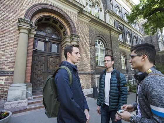 Students outside of Budapest campus.