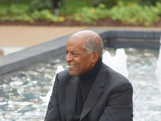 Vic McTeer '69 at the McTeer-Zepp fountain at McDaniel College