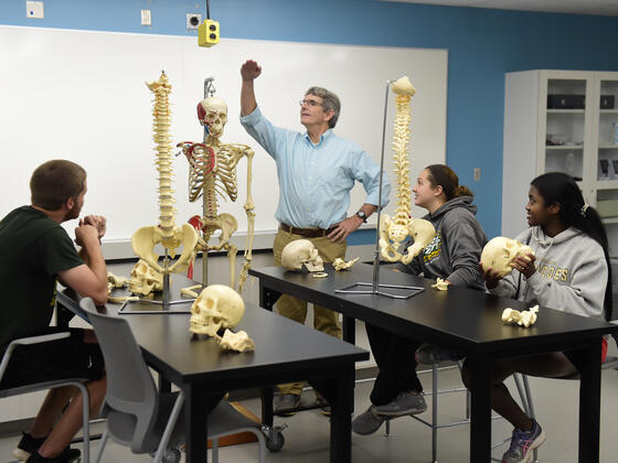 Anatomy class in Gill Center.
