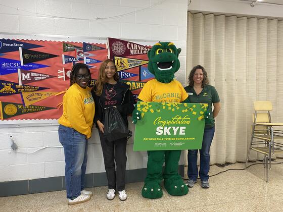 Skye Hammond with admissions