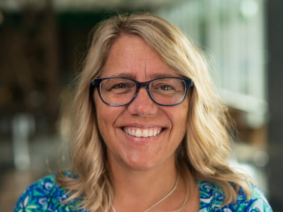 Headshot of Anna Miller