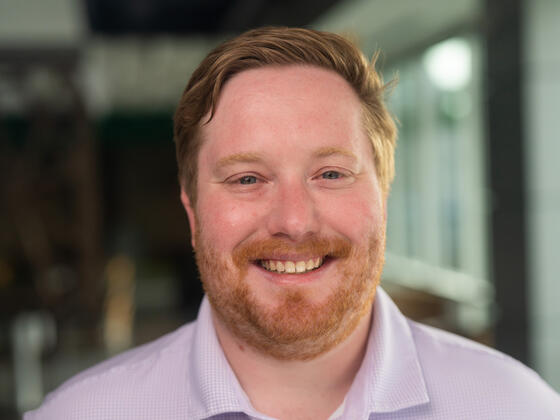 Headshot of Ethan Munns