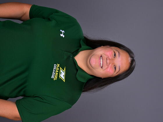 Headshot of Jenn Feldmann