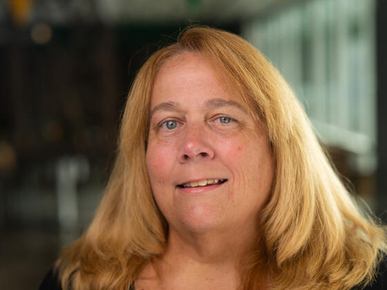 Headshot of Kim Baumgardner