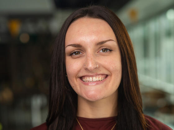 Headshot of Lily Coburn