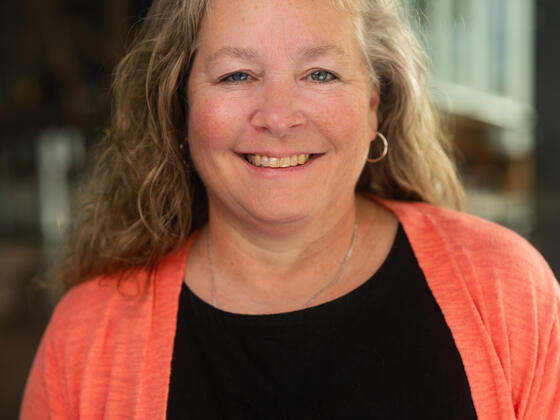 Headshot of Tammy Neal