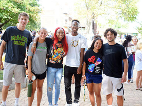 McDaniel College first year students arrive on campus