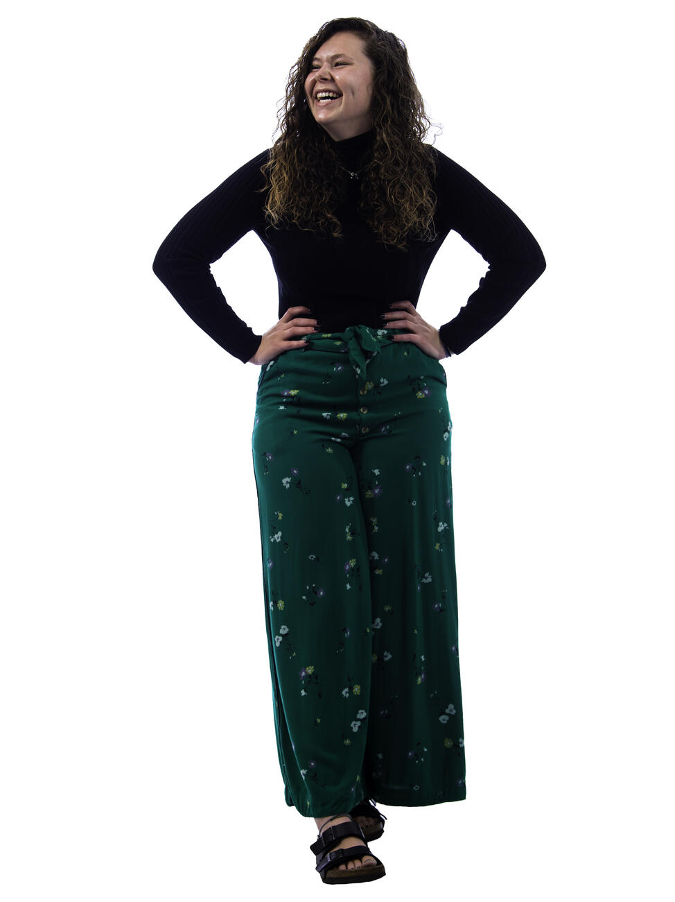 Raquel Sobczak posing with hands on her hips.