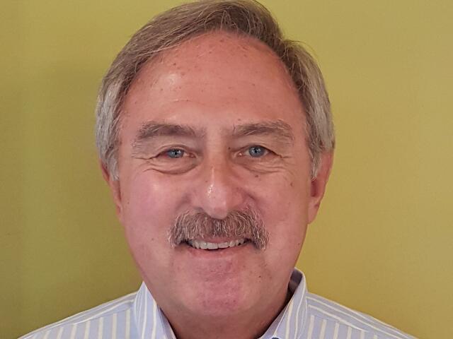 Alumni Association Alum of the Year Award recipient Chuck Sullivan