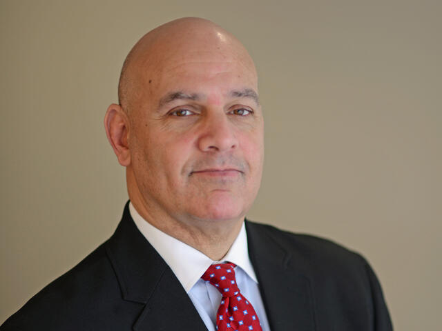 Alumni Association College Service Award Recipient James Proctor