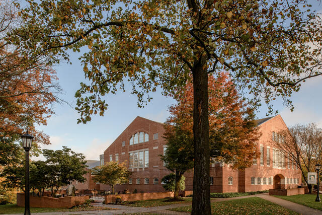 Hoover Library and courtyard.