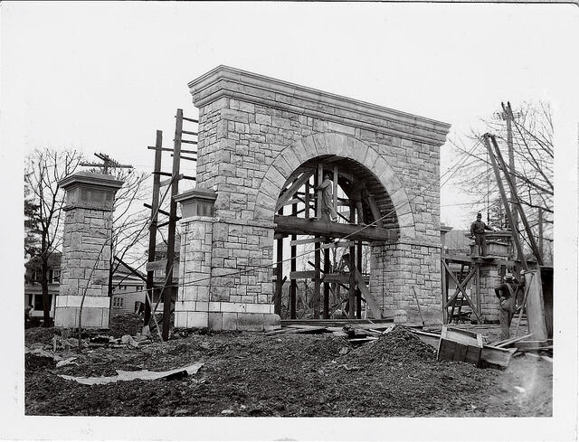 Arch Reconstructed