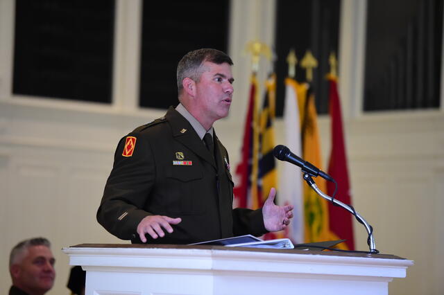 Anthony Munera speaks at the 2022 ROTC Commissioning.