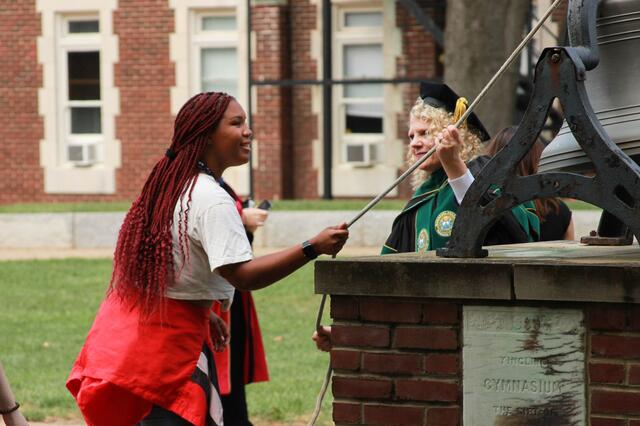 Bell ringing class of 2025