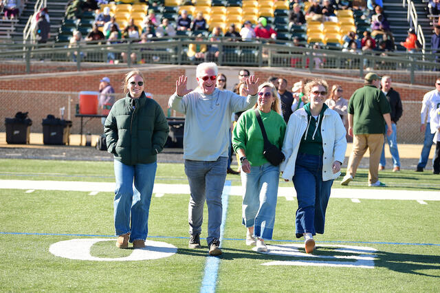 HOF Stephen James 82
