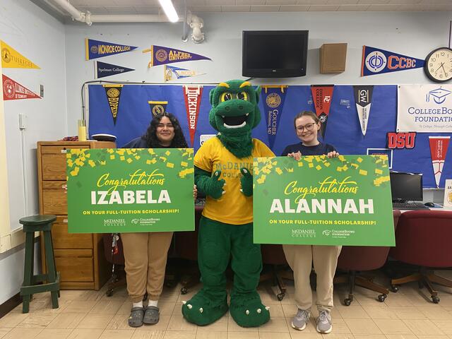 Izabela Alannah Poly 2026