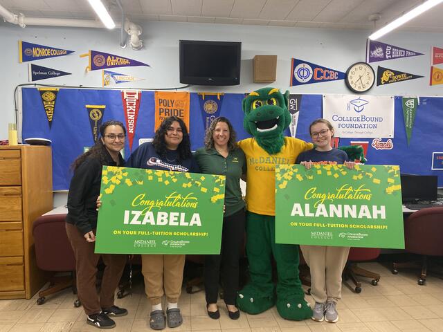 Izabela Alannah Poly 2026