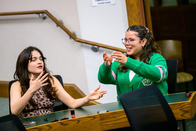 Sabina Alvarez Prats '26, SGA Special Events Chair and Arlene Arzate-Juarez '28, SGA Public Relations Co-Chair