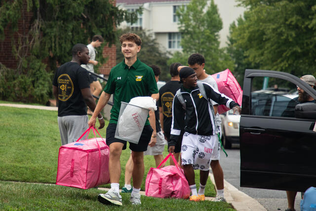 Move-in for the Class of 2030
