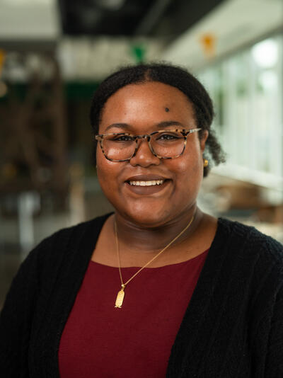 Headshot of Ayanna Outten