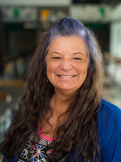 Headshot of Heidi MacGlaughlin