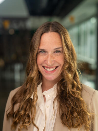 Headshot of Laura Bitto