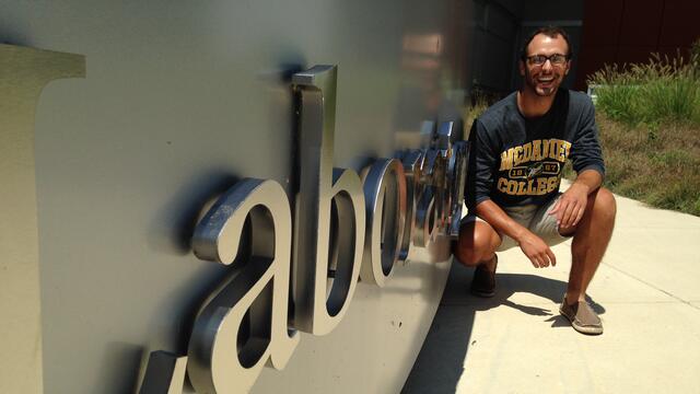 Jason Swartz at his Smithsonian internship