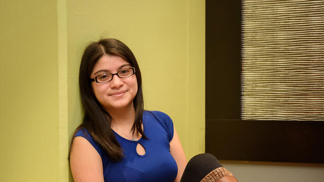 Jocelyn Diaz earned a Gilman Scholarship to study abroad in France