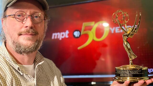 Cinema professor Jonathan Slade wins Emmy award for documentary 
