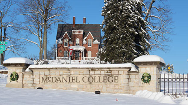 Photo of McDaniel College entrance in the snow