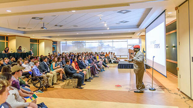 Dajuan Price '17 presents BookSWAP at the 2017 Innovation Challenge finals at McDaniel College