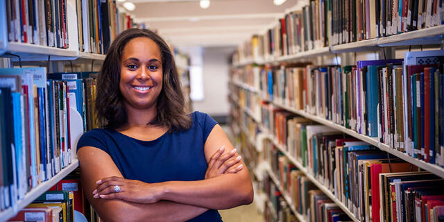 Grad student in Hoover Library.