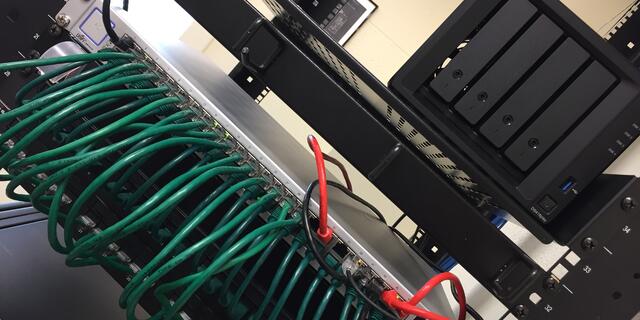 computer science server lab